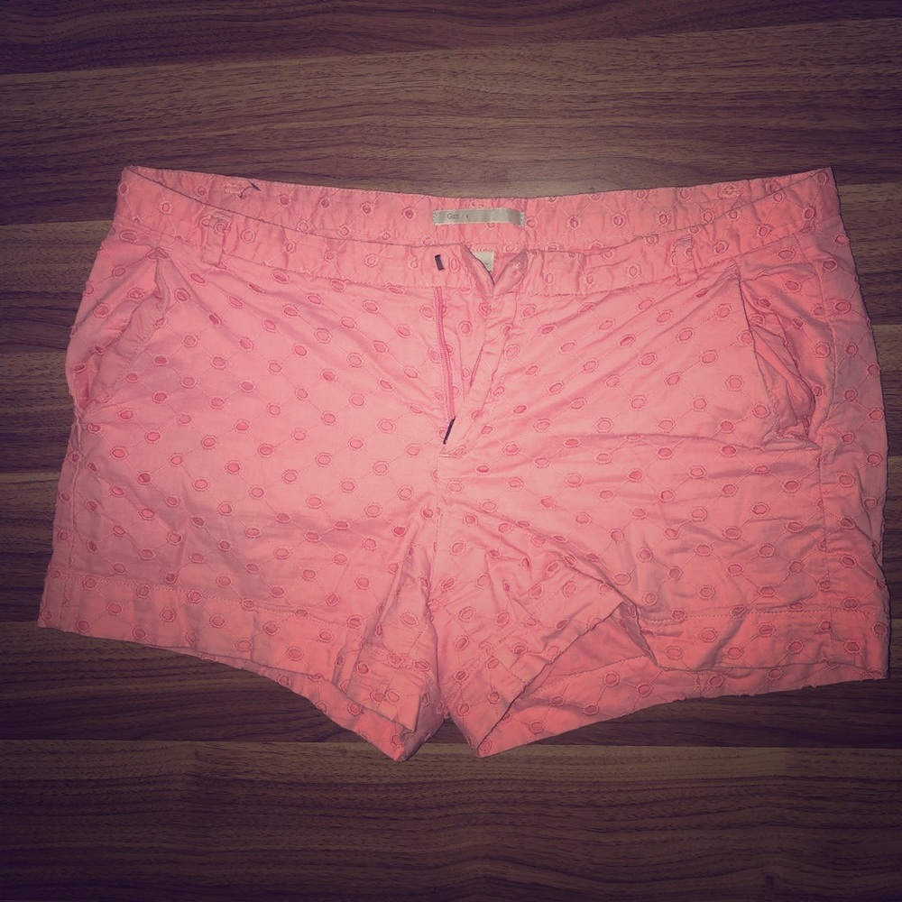 [Gap] coral eyelet shorts